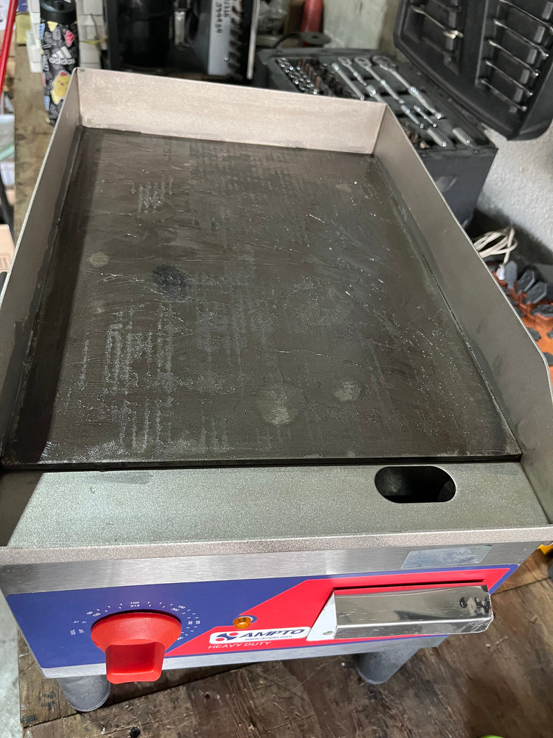 AMPTO GR5E ELECTRIC GRIDDLE OPEN BOX